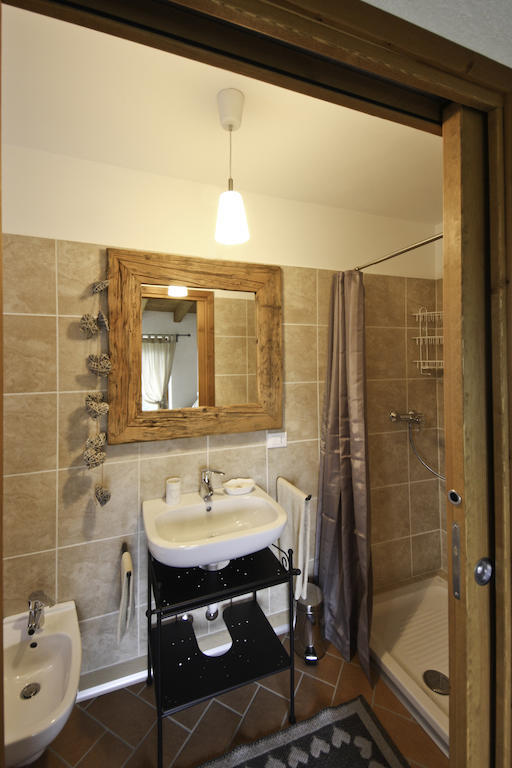 Agriturismo Crotto Di Somana Mandello del Lario Bilik gambar